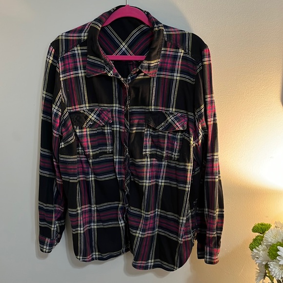 Maurices Flannel - Picture 1 of 4